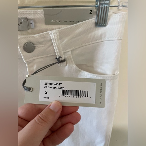 ✨NWT Just USA White Denim Cropped Flared Size 2 - Picture 6 of 11